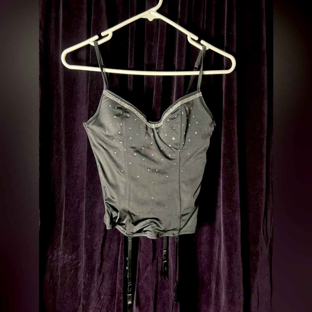 Victoria’s Secret•36B•Black w/ silver rhinestones•Lingerie•Corset•
